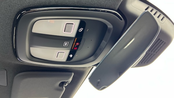 Used Volvo XC40 2025 for sale - 75464932: Photo 28