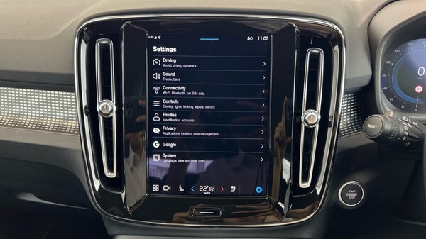 Used Volvo XC40 2025 for sale - 75464932: Photo 43