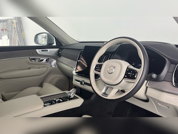 Used Volvo XC90 2025 for sale - 78824345: Photo