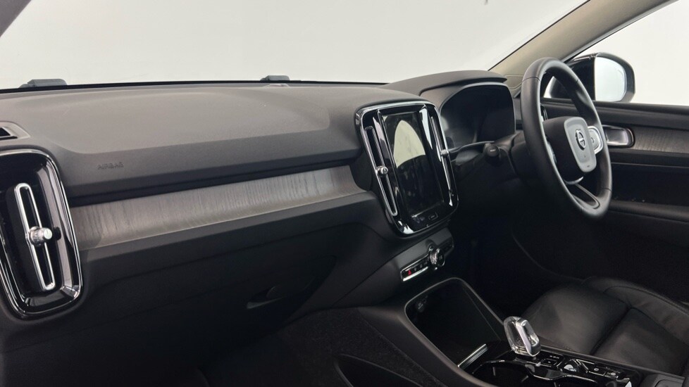 Used Volvo XC40 2022 for sale - 77588423: Photo 36