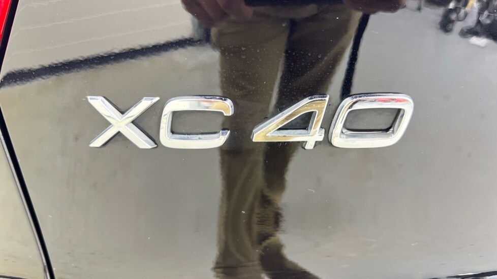 Used Volvo XC40 2023 for sale - 77492630: Photo 49