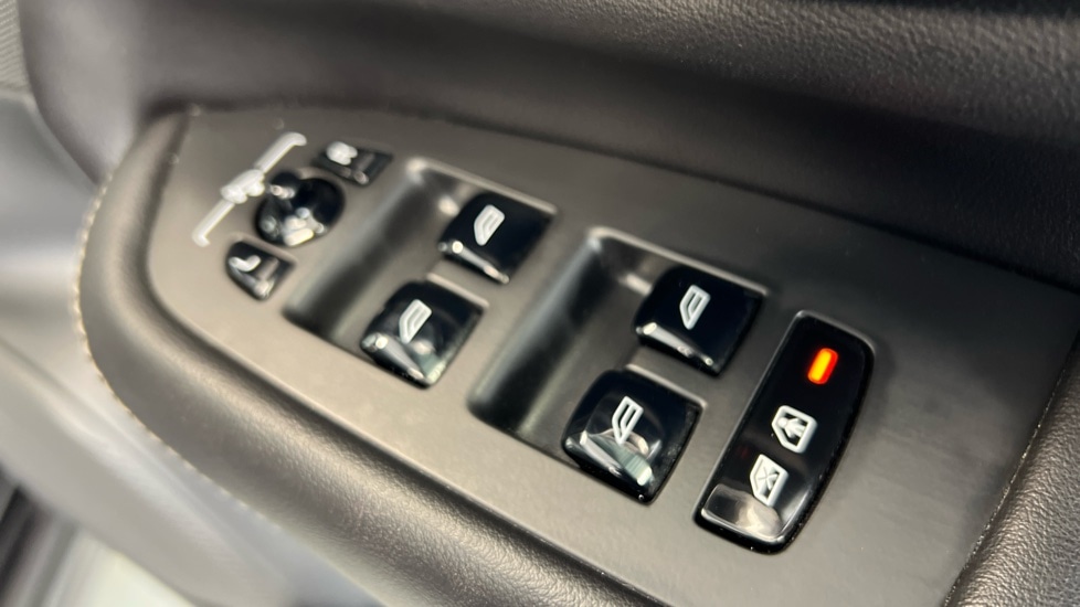 Used Volvo XC90 2022 for sale - 77235451: Photo 24