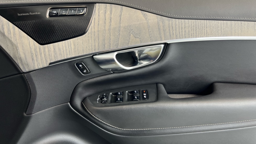 Used Volvo XC90 2022 for sale - 77235451: Photo 29