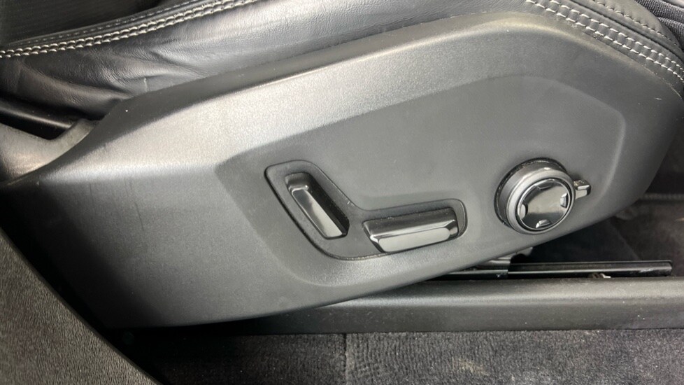 Used Volvo XC90 2022 for sale - 77235451: Photo 30