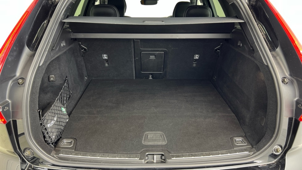 Used Volvo XC60 2020 for sale - 77047499: Photo 39