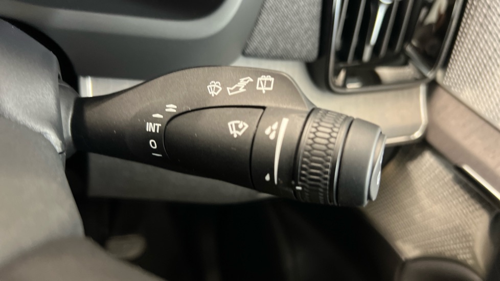 Used Volvo XC90 2025 for sale - 77256362: Photo 23