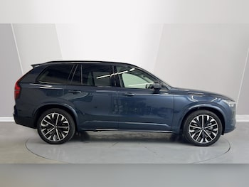 Used Volvo XC90 2025 for sale - 77256362: Photo