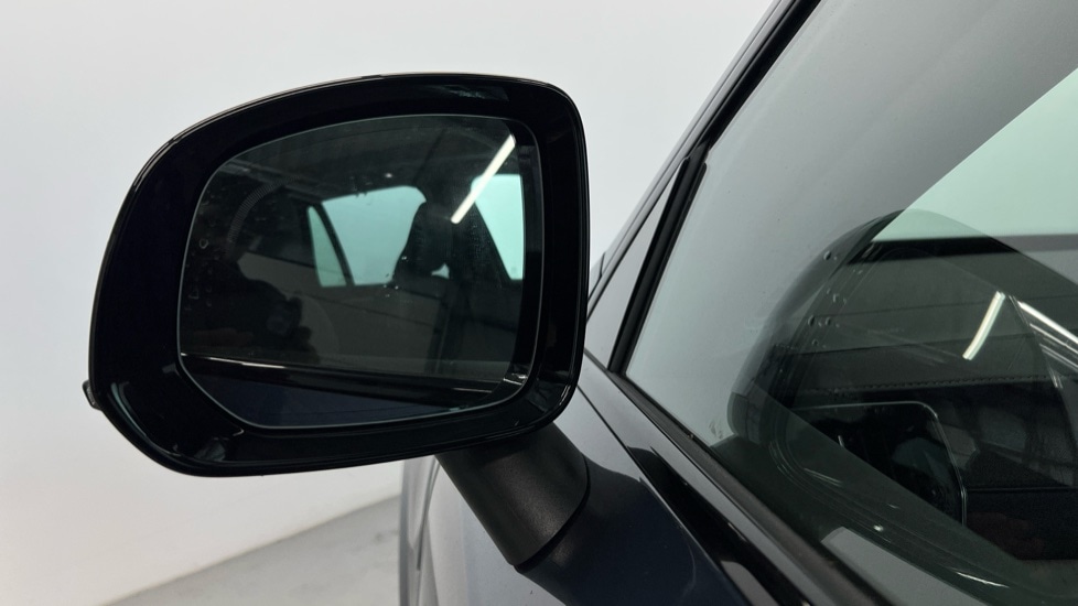 Used Volvo XC90 2025 for sale - 77256362: Photo 41