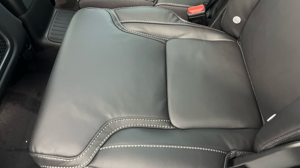 Used Volvo XC90 2025 for sale - 77256362: Photo 44