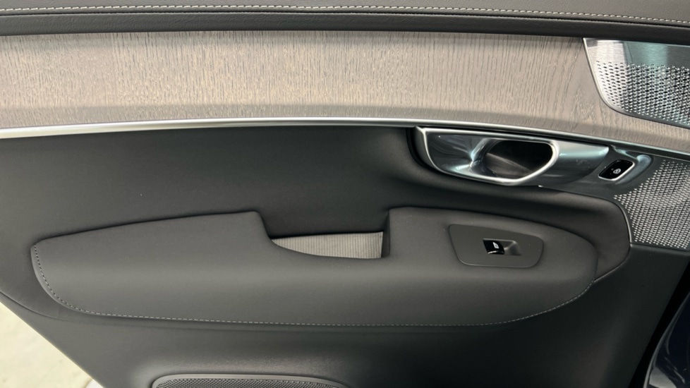 Used Volvo XC90 2025 for sale - 77256362: Photo 46