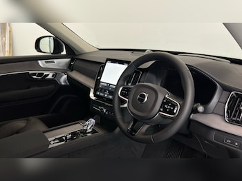 Used Volvo XC90 2025 for sale - 77256362: Photo