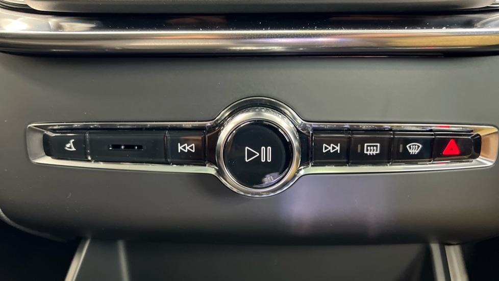 Used Volvo XC90 2025 for sale - 77256362: Photo 57