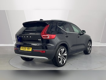 Used Volvo XC40 2025 for sale - 79269261: Photo
