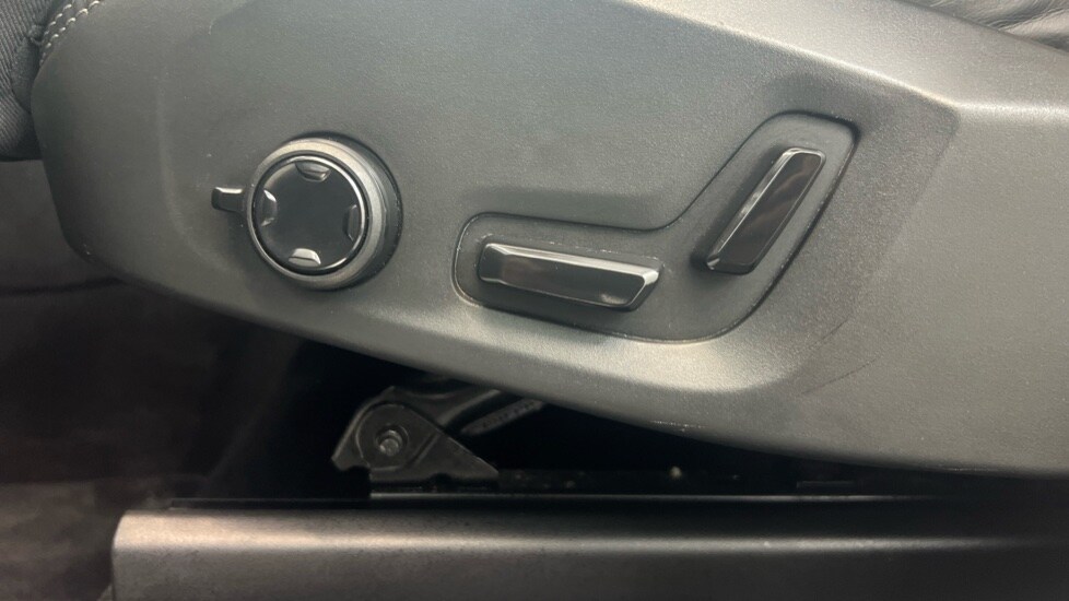 Used Volvo XC90 2021 for sale - 77673918: Photo 40