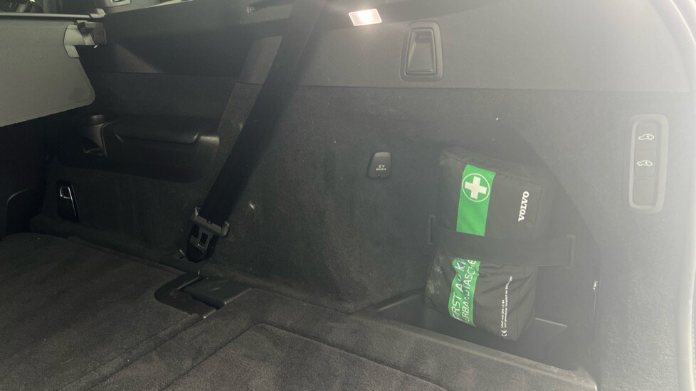 Used Volvo XC90 2021 for sale - 77673918: Photo 54