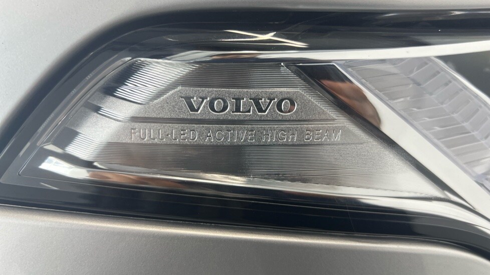 Used Volvo XC90 2021 for sale - 77673918: Photo 65