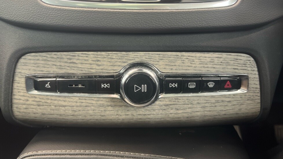 Used Volvo XC90 2021 for sale - 77673918: Photo 74