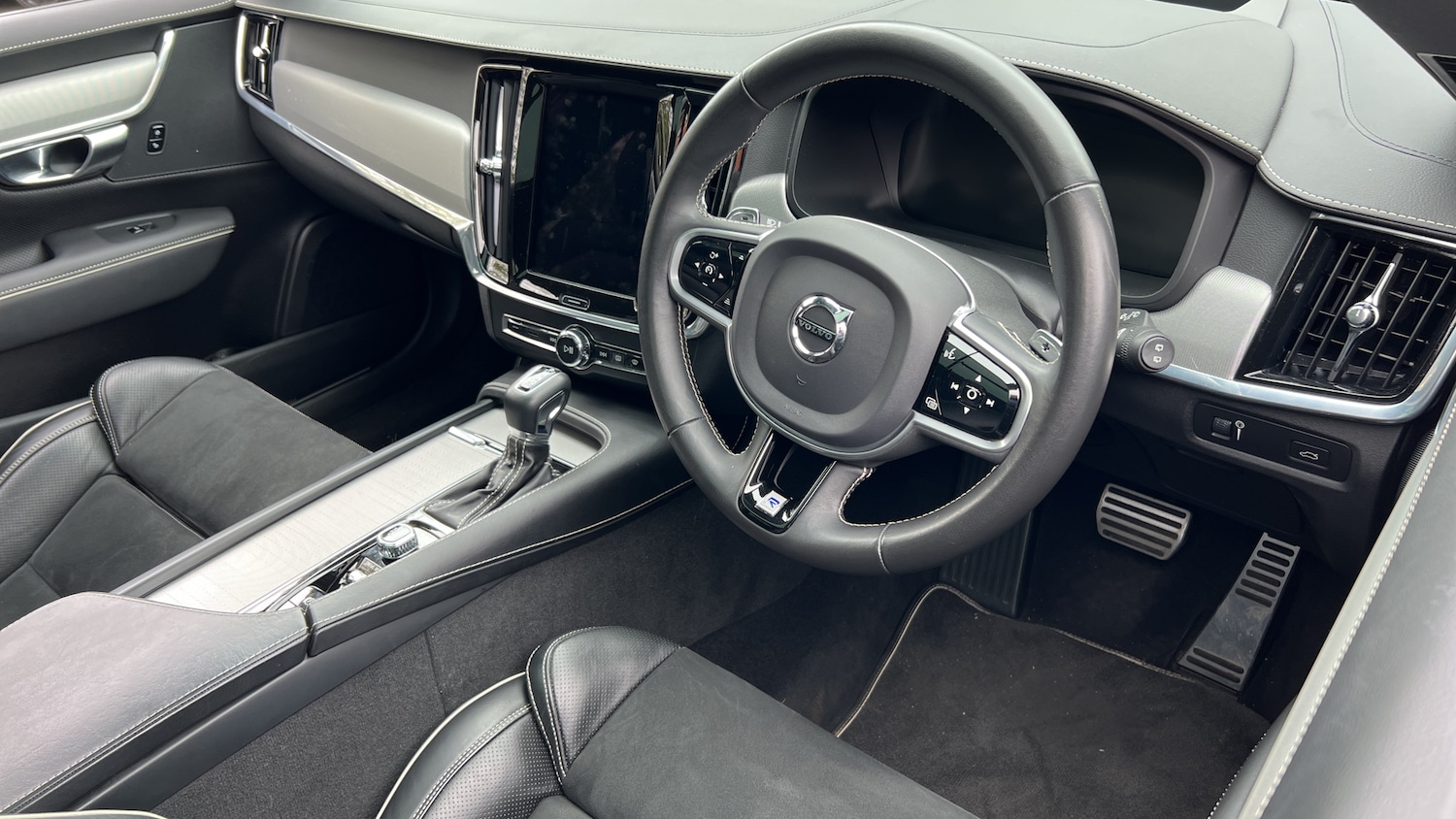 Used Volvo V90 2020 for sale - 76851243: Photo 5