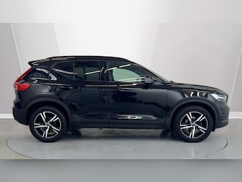 Used Volvo XC40 2020 for sale - 76709508: Photo