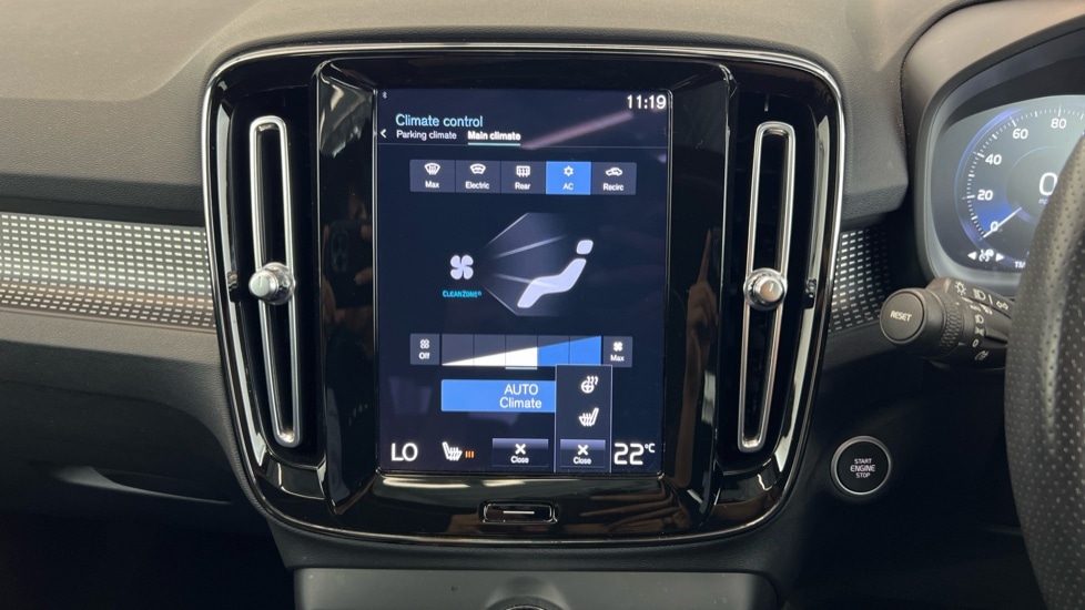 Used Volvo XC40 2021 for sale - 76851256: Photo 14