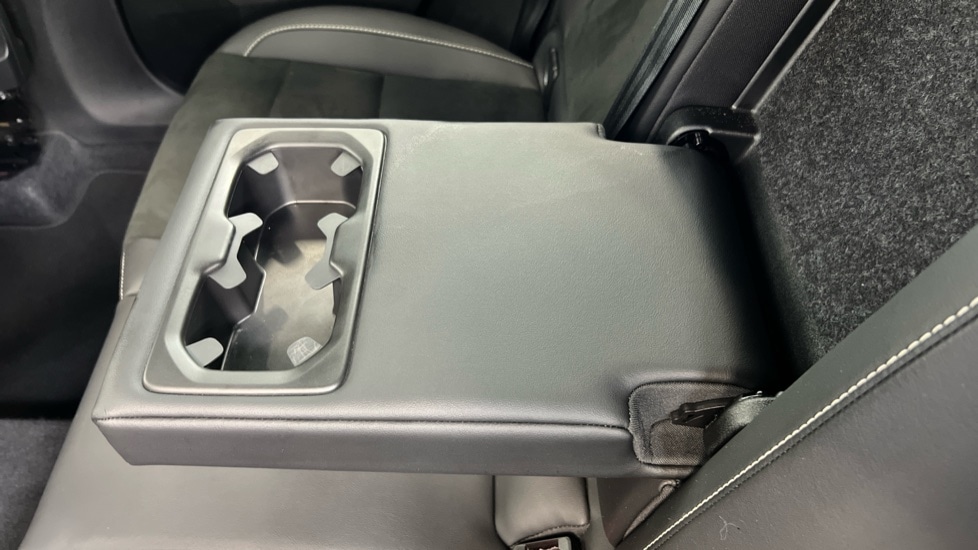 Used Volvo XC40 2021 for sale - 76851256: Photo 34