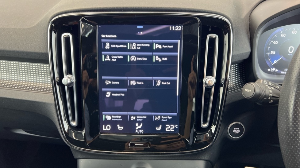 Used Volvo XC40 2021 for sale - 76851256: Photo 46