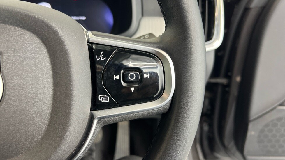 Used Volvo V90 2025 for sale - 77885348: Photo 22