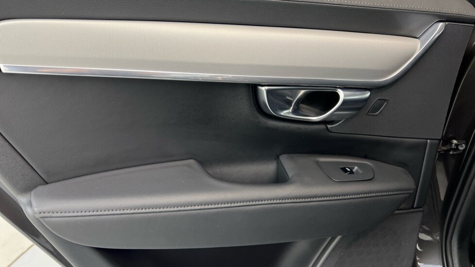 Used Volvo V90 2025 for sale - 77885348: Photo 46