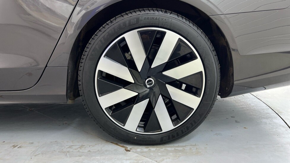 Used Volvo V90 2025 for sale - 77885348: Photo 48