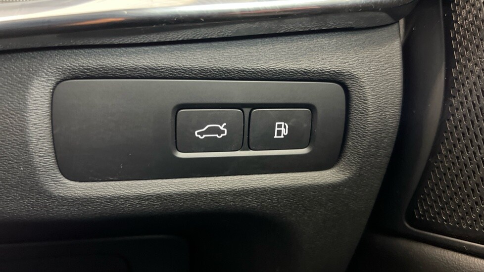 Used Volvo V90 2025 for sale - 77885348: Photo 62