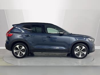 Used Volvo XC40 2025 for sale - 79640605: Photo