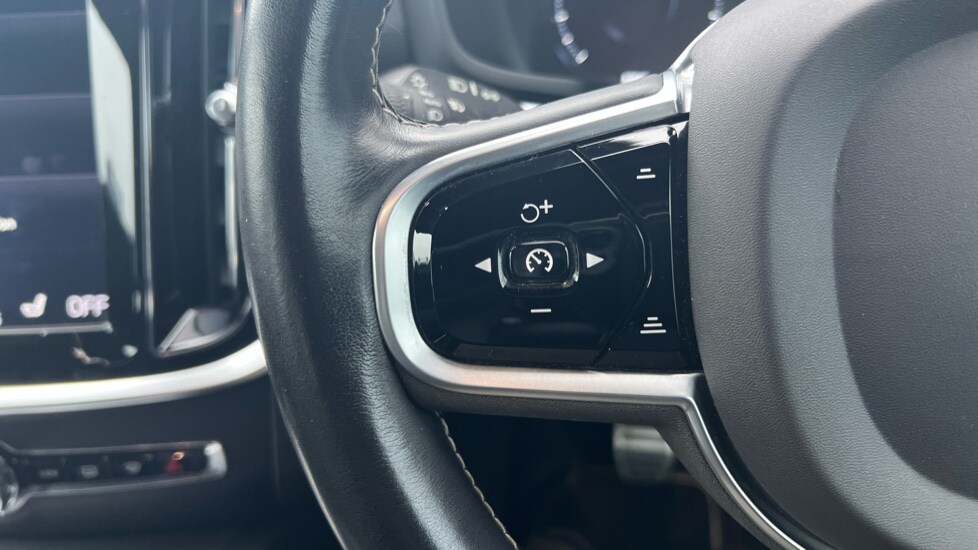 Used Volvo V60 2019 for sale - 77519050: Photo 21