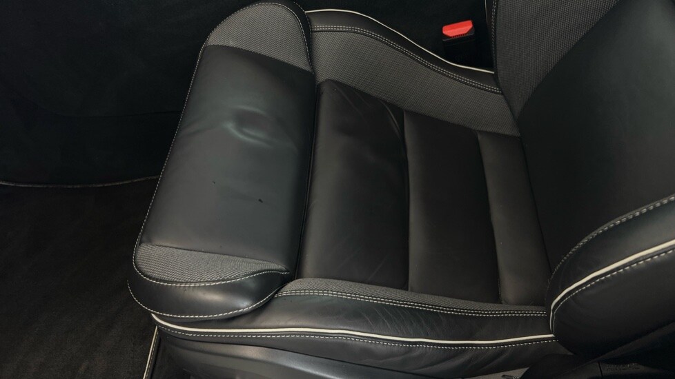 Used Volvo V60 2019 for sale - 77519050: Photo 39