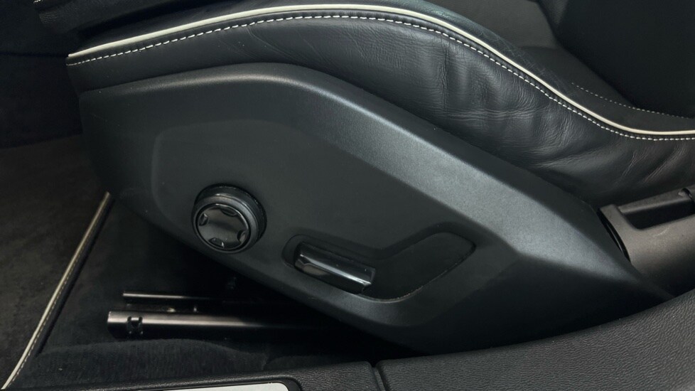 Used Volvo V60 2019 for sale - 77519050: Photo 40