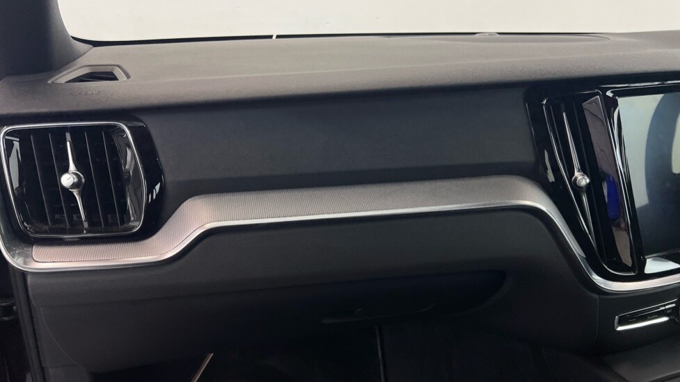 Used Volvo V60 2019 for sale - 77519050: Photo 42