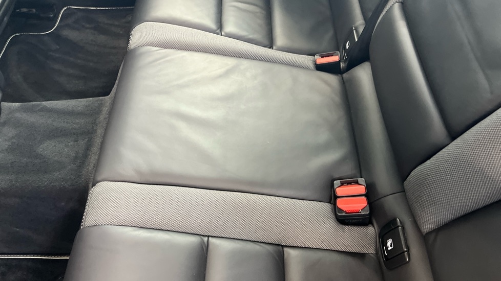 Used Volvo V60 2019 for sale - 77519050: Photo 45