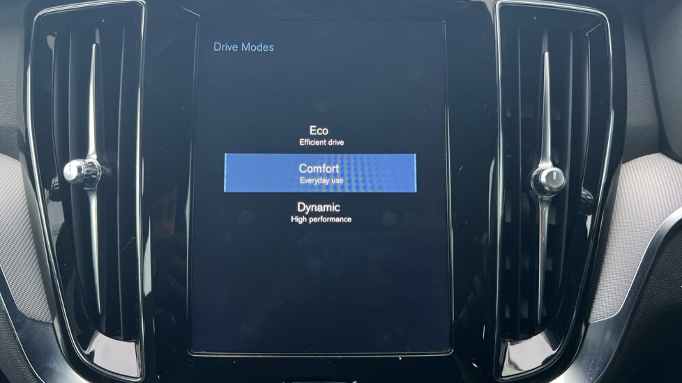 Used Volvo V60 2019 for sale - 77519050: Photo 61