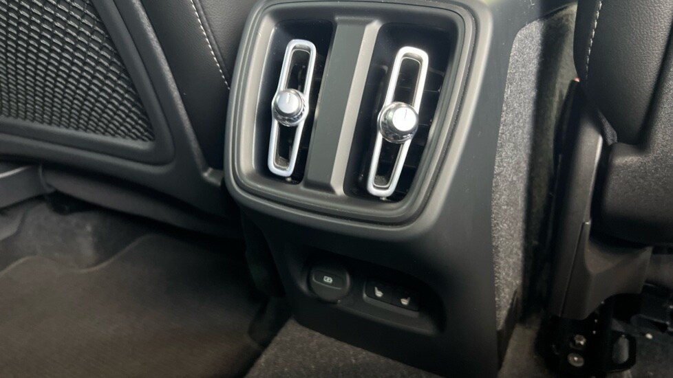 Used Volvo XC40 2022 for sale - 77698167: Photo 14