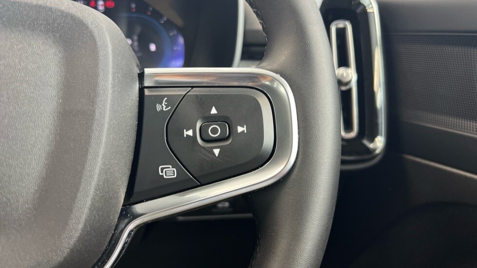 Used Volvo XC40 2022 for sale - 77698167: Photo 22