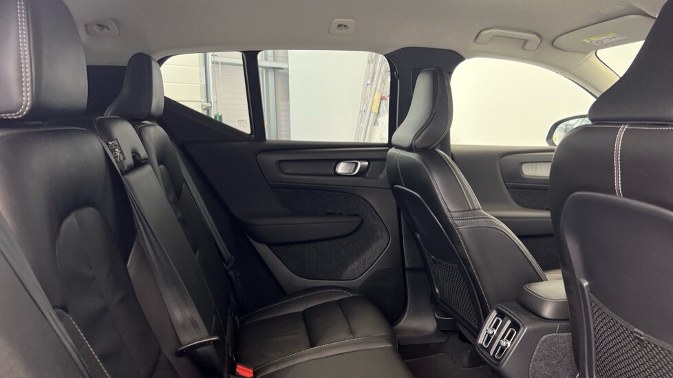 Used Volvo XC40 2022 for sale - 77698167: Photo 6