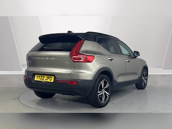 Used Volvo XC40 2022 for sale - 79613428: Photo