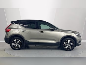 Used Volvo XC40 2022 for sale - 79613428: Photo