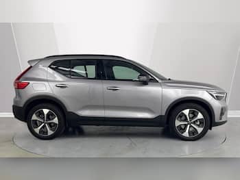 Used Volvo XC40 2026 for sale - 79577604: Photo