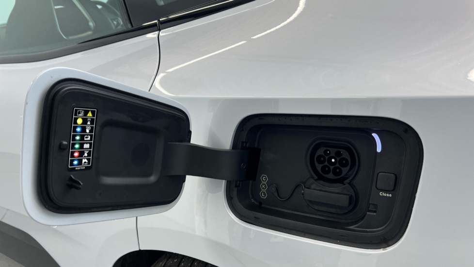 Used Polestar Polestar 4 2025 for sale - 77070976: Photo 31