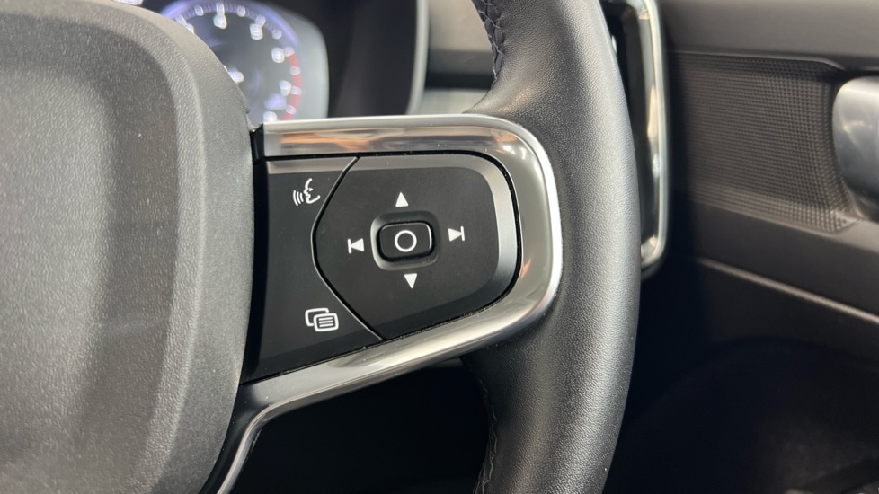 Used Volvo XC40 2022 for sale - 77988385: Photo 22