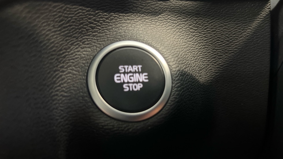 Used Volvo XC40 2022 for sale - 77988385: Photo 27