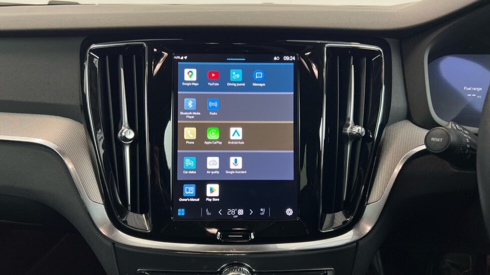 Used Volvo V60 2024 for sale - 77755693: Photo 12