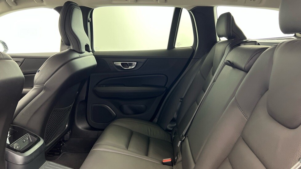 Used Volvo V60 2024 for sale - 77755693: Photo 33