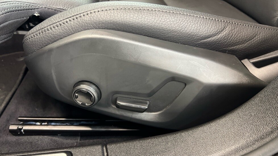 Used Volvo V60 2024 for sale - 77755693: Photo 41