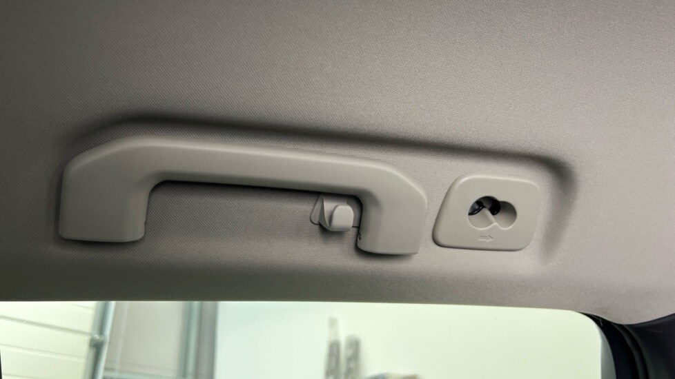 Used Volvo V60 2024 for sale - 77755693: Photo 61